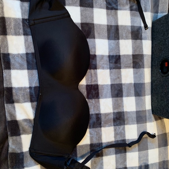 34D/DD strapless bra